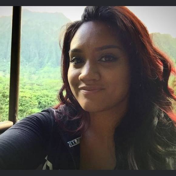 Meet your Posher, Iwalei - Picture 1 of 1